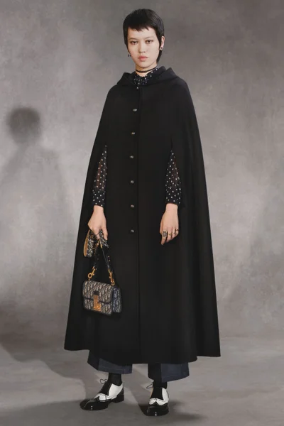 Look 17